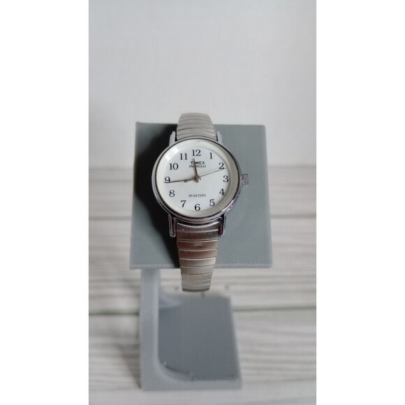 Timex Silver Toned Indglo Stretch Band Watch Tested - Picture 1 of 7